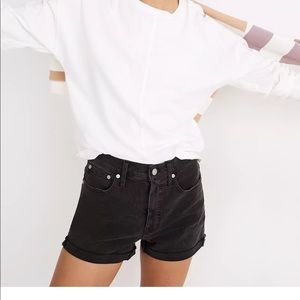 Madewell curvy high rise raw hem denim shorts